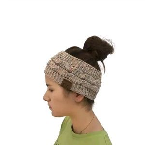 CROCHET EAR WARMER/HAIR BAND COLOR: OATMEAL